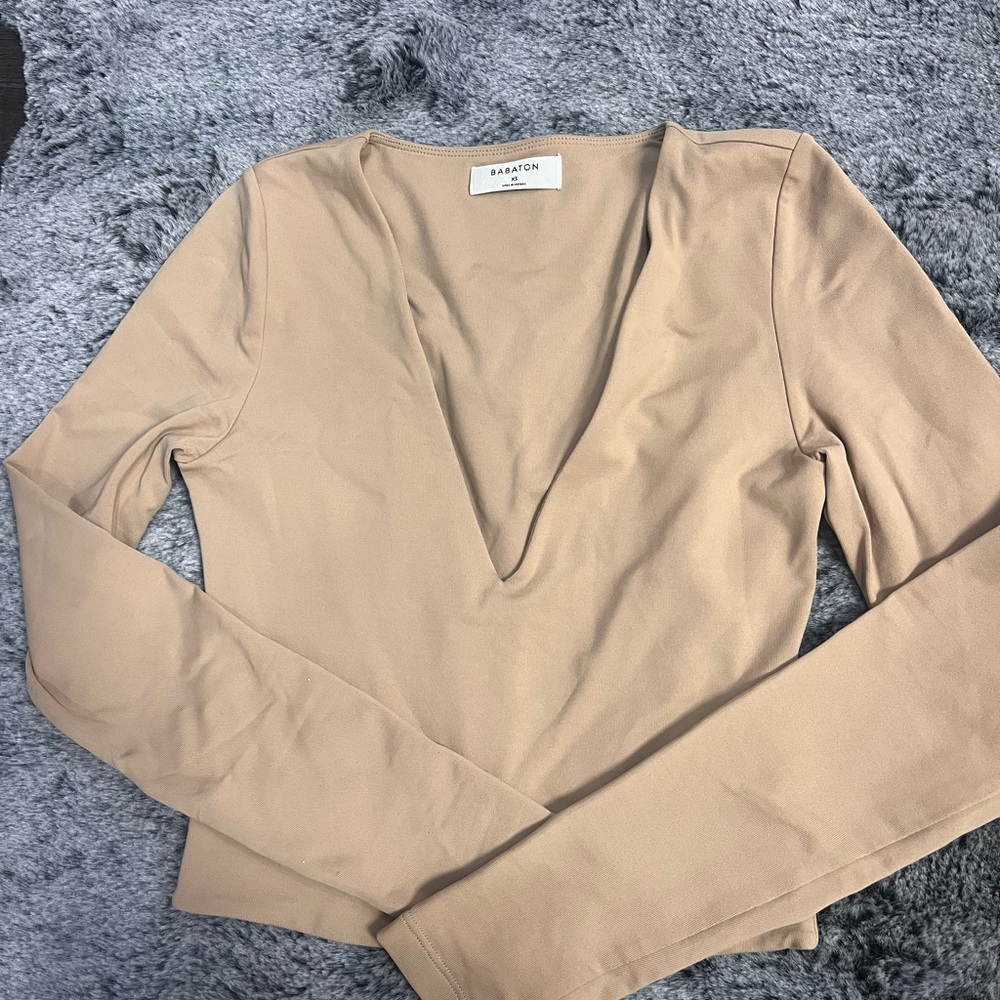 Babaton Womens Tan V-Neck Top